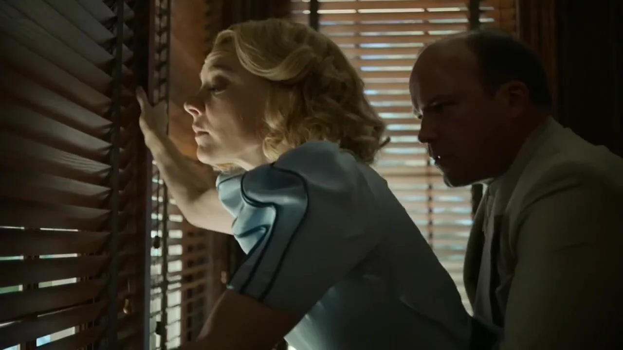 Natalie Dormer looks so sexy while being