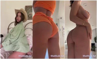 Sophie Mudd Busty Teasing Big Tits Onlyfans